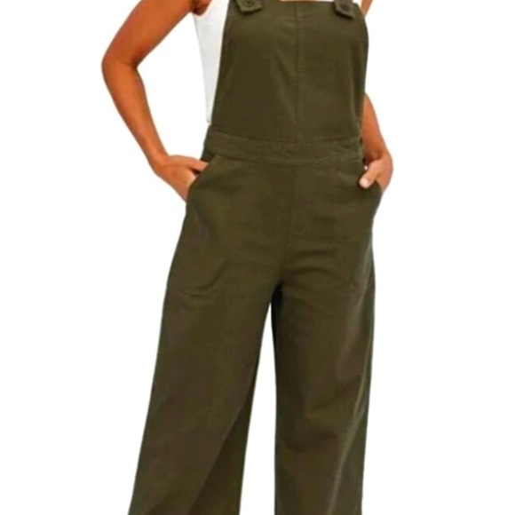 Patagonia Women's Stand Up Cropped Overalls Size 4 - Picture 4 of 4